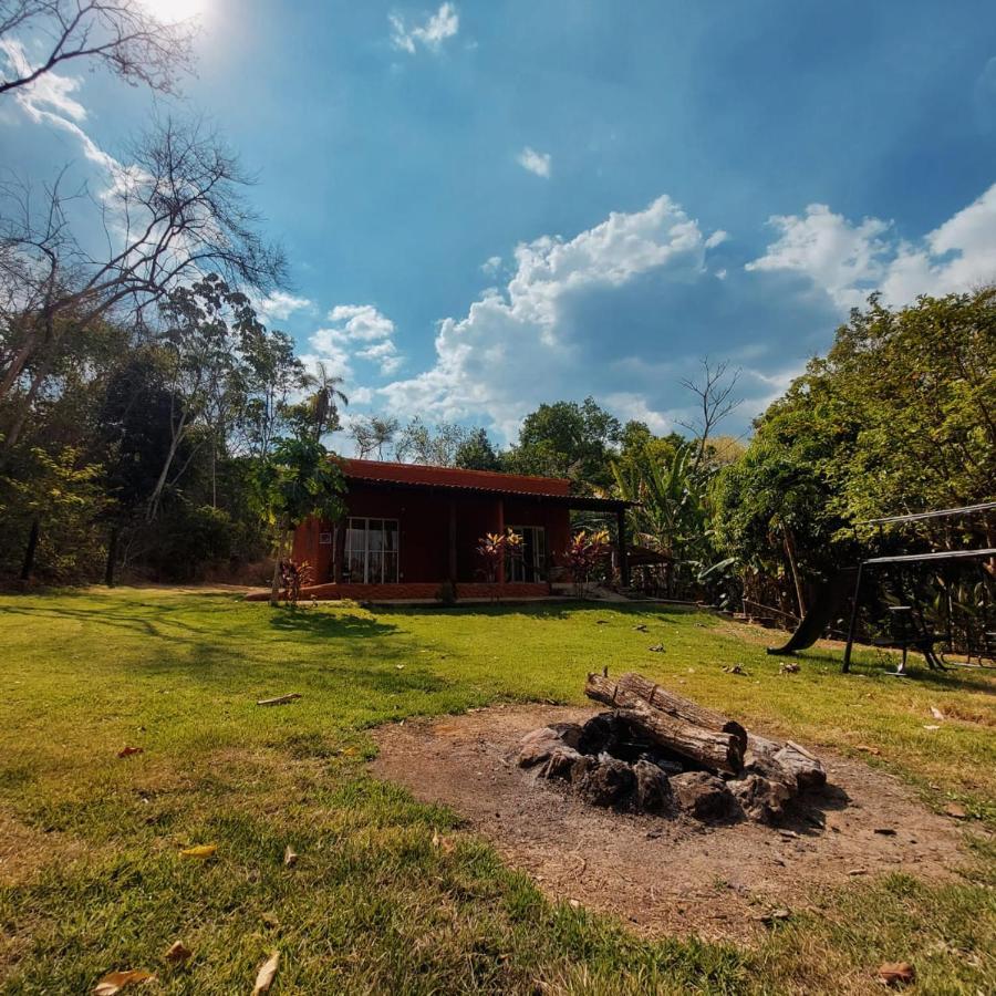 Sitio Aroeira Estudios Apartment